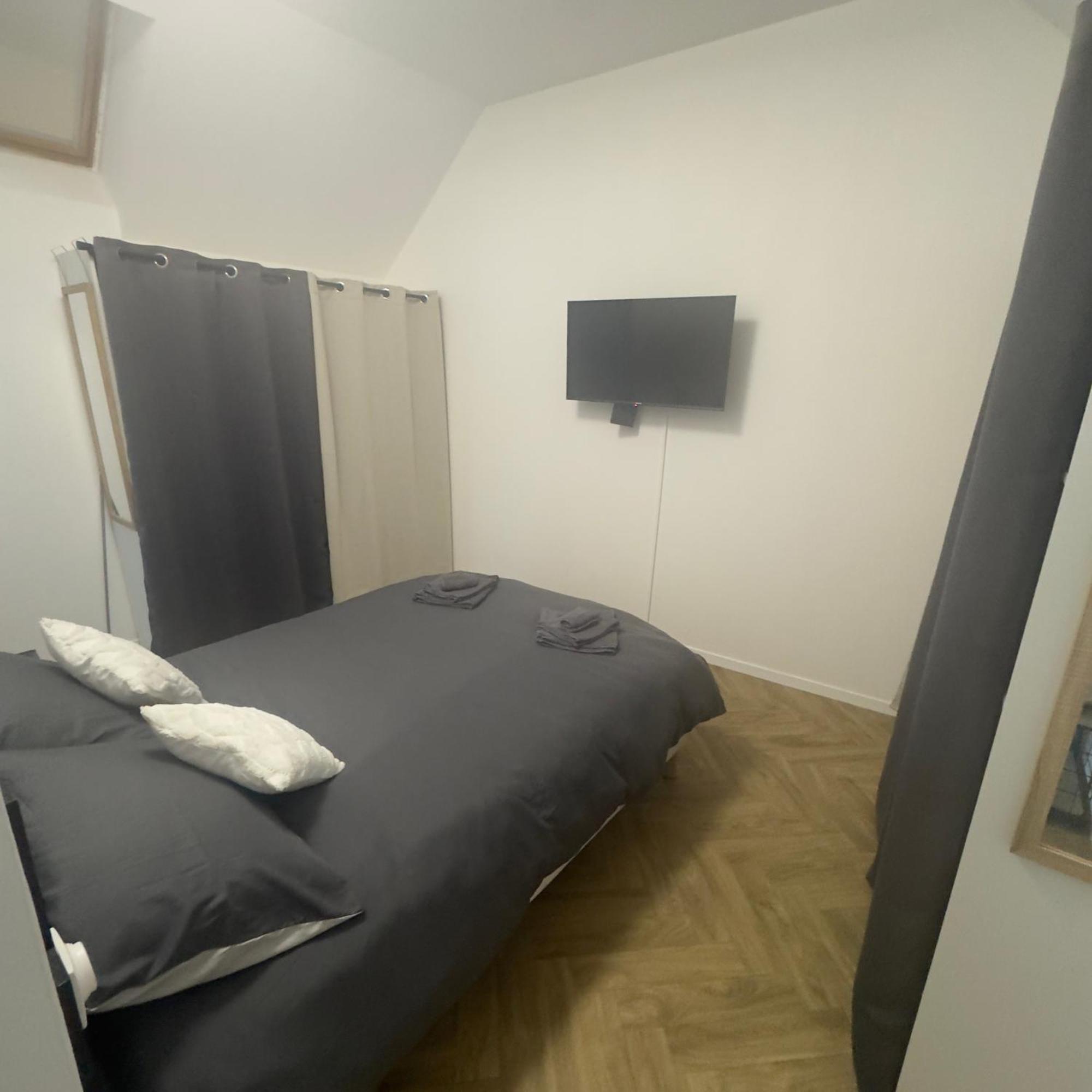 Le Petillant Apartment *